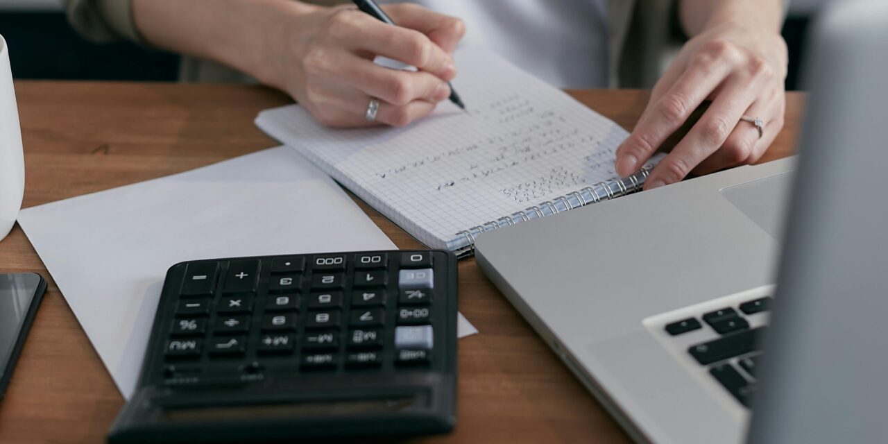 U.S. Bookkeeping for International Entrepreneurs: A Complete Guide to Accounting, Compliance, and Tax Reporting
