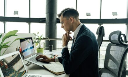 LLC vs S-Corp vs C-Corp: How to Choose the Best Business Structure for Your Startup