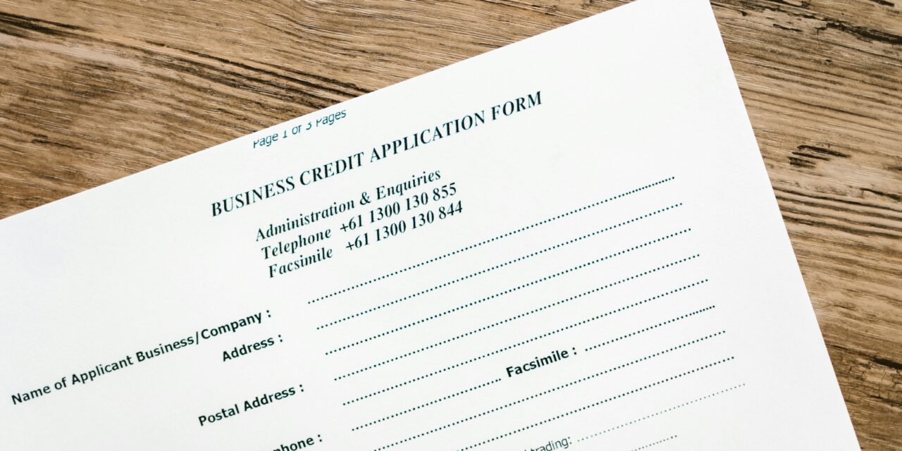 Building Business Credit the Right Way: How to Separate It from Personal Credit and Avoid Common Pitfalls